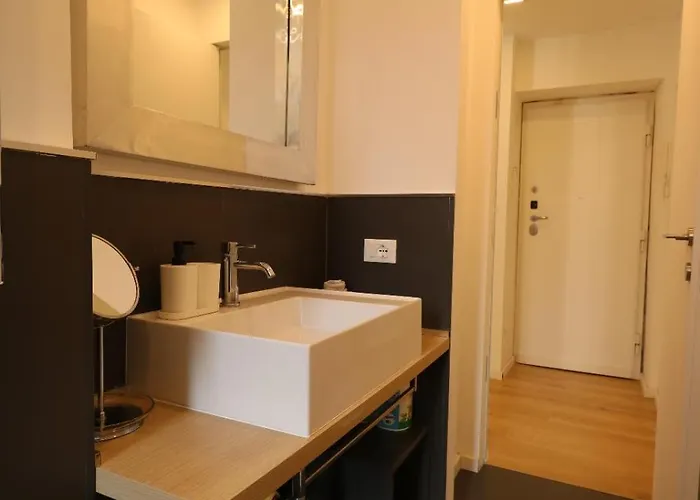 Apartment Coco House In The Ponte Milvio Area